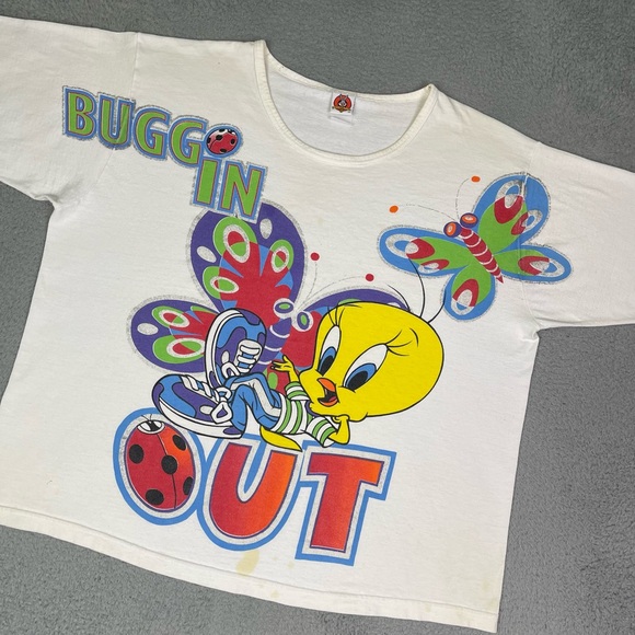 Vintage 90s Looney Tunes tweety bird T-shirt - Picture 1 of 5